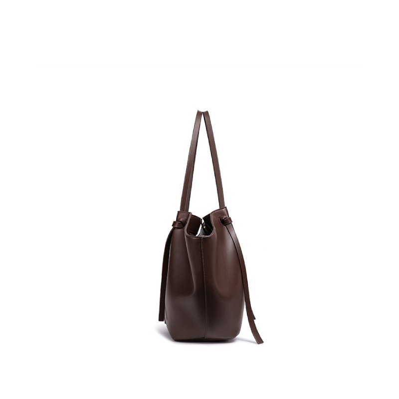 "It girl" bag brown
