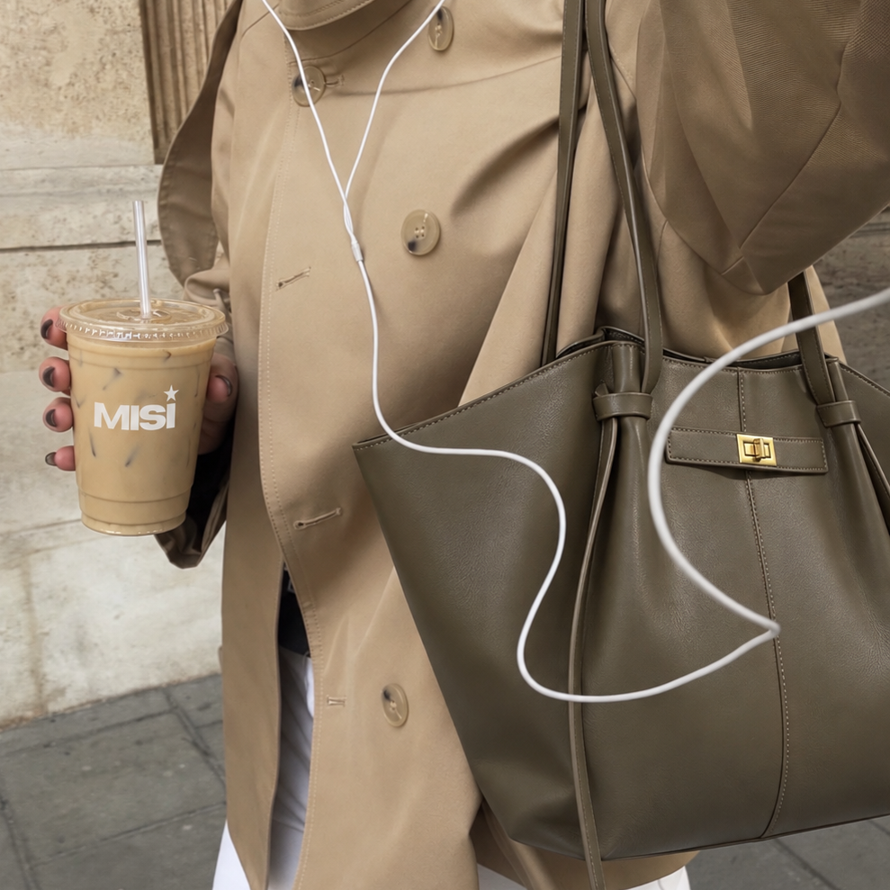 "It girl" bag olive